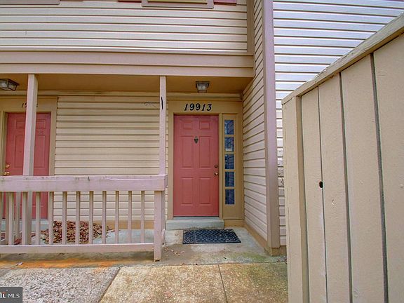 3rd image of 19913 Appledowre Cir #286