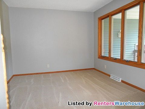 3rd image of 38 Hillsdale Ct