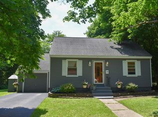 42 Austin St, Amsterdam, NY 12010