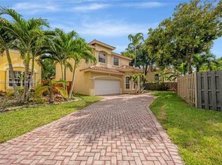 2010 NW 98th Way, Hollywood, FL 33024