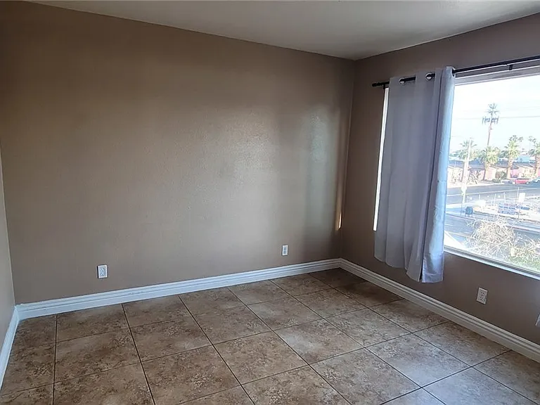 305 N 10th St #31 — Photo 7