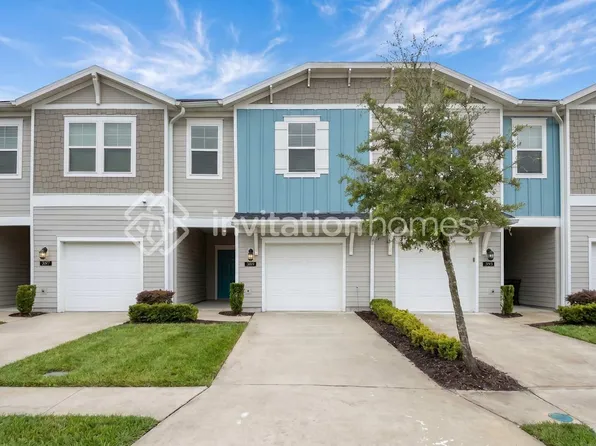 389 Cherry Ridge Dr, Orange Park, FL 32065