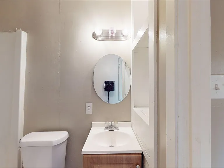204 Lynn Dr #A — Photo 22