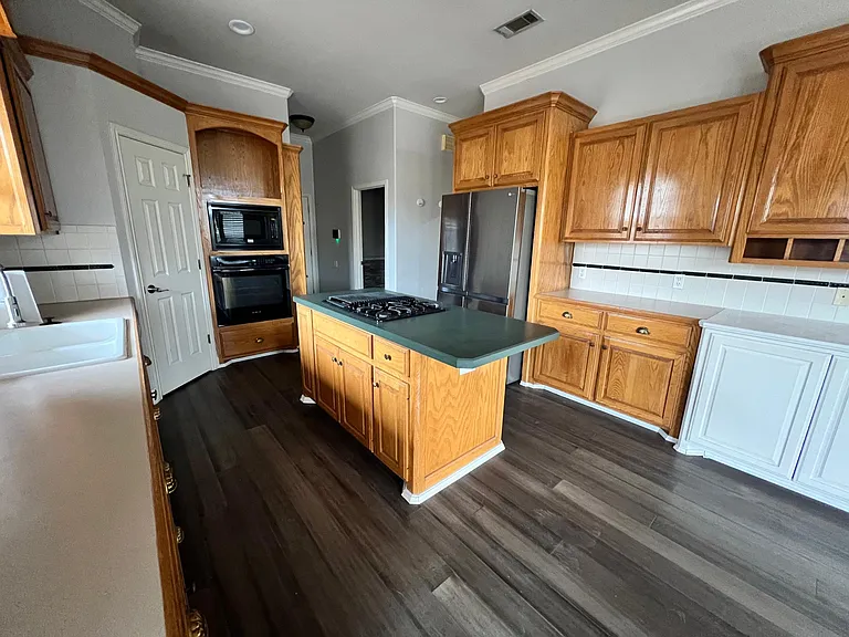5506 Sterling Ct — Photo 13