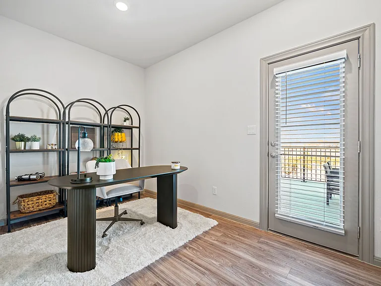 3BD, 3.5BA - 2926SF - Flex Space