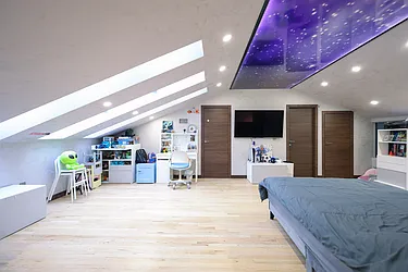 Sold by Remax City Square