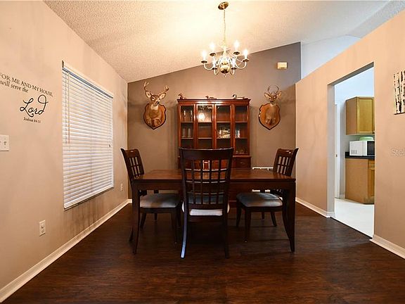 4th image of 11555 Clair Pl
