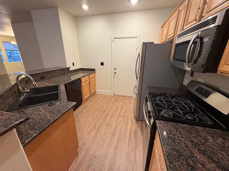 11572 Casa Del Mar Ct — Photo 11