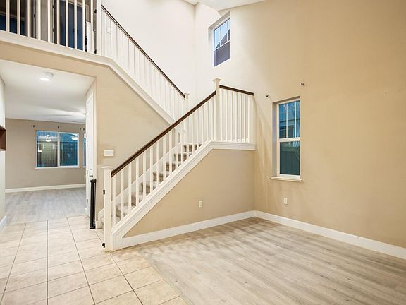 2nd image of 617 Copper Ridge Way