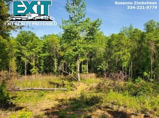 1115 Shoal Creek Dr, Deatsville, AL 36022
