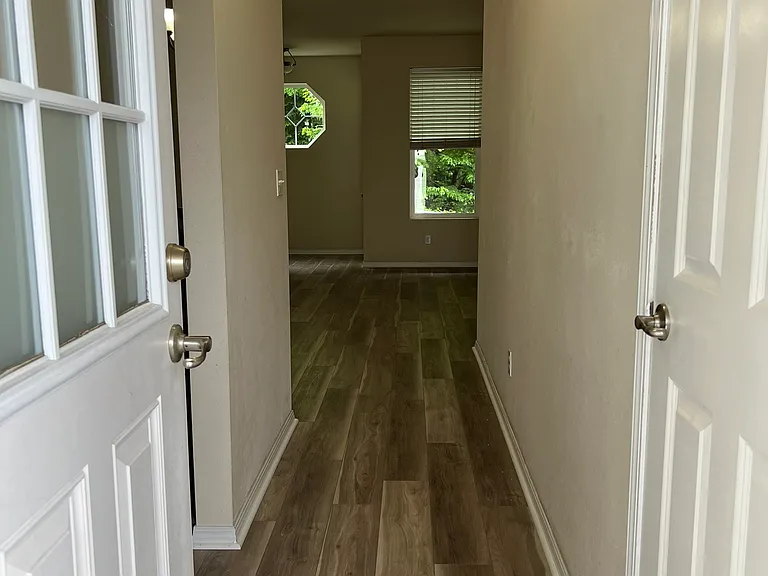 19428 Willet Ln NE — Photo 4