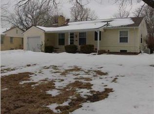 518 N Oakwood Dr, Wichita, KS 67208