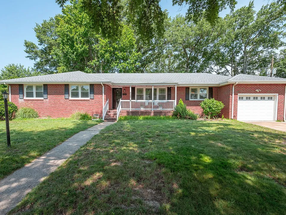 2418 Heutte Dr