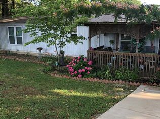 1711 Mullins Chapel Rd, Dandridge, TN 37725