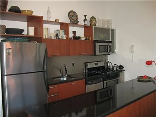 Sold by Eychner | media 7