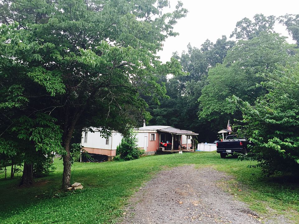 2nd image of 2619 Highway 46
