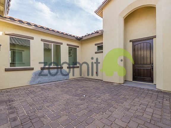 4th image of 19407 W Seldon Ln