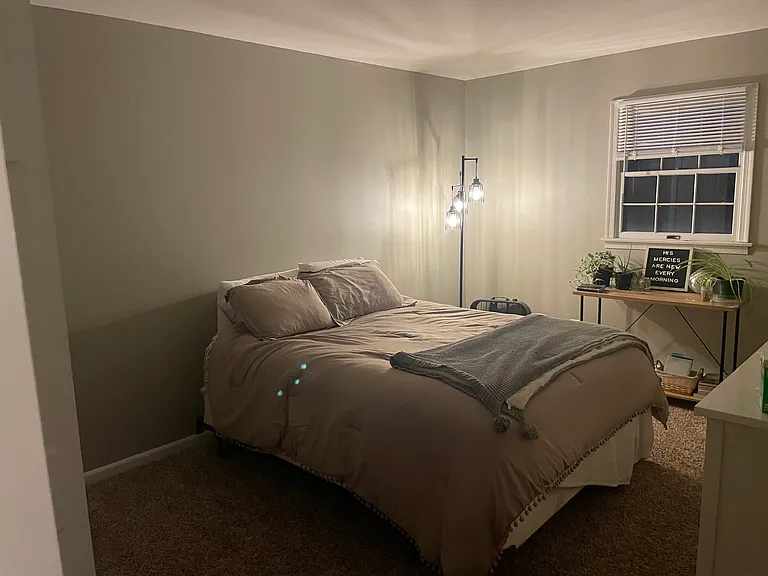 206 N Arch St — Photo 1
