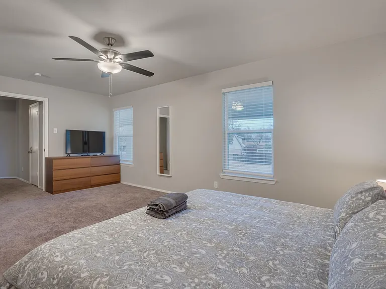 11210 Cotillion Dr — Photo 12