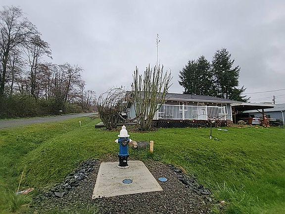 3rd image of 8404 Treevue Rd