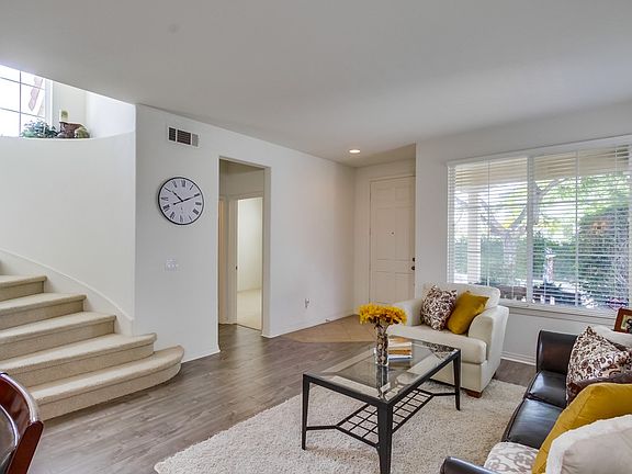 4th image of 8258 Torrey Gardens Pl