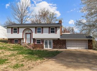 953 E 1st St, Washington, MO 63090