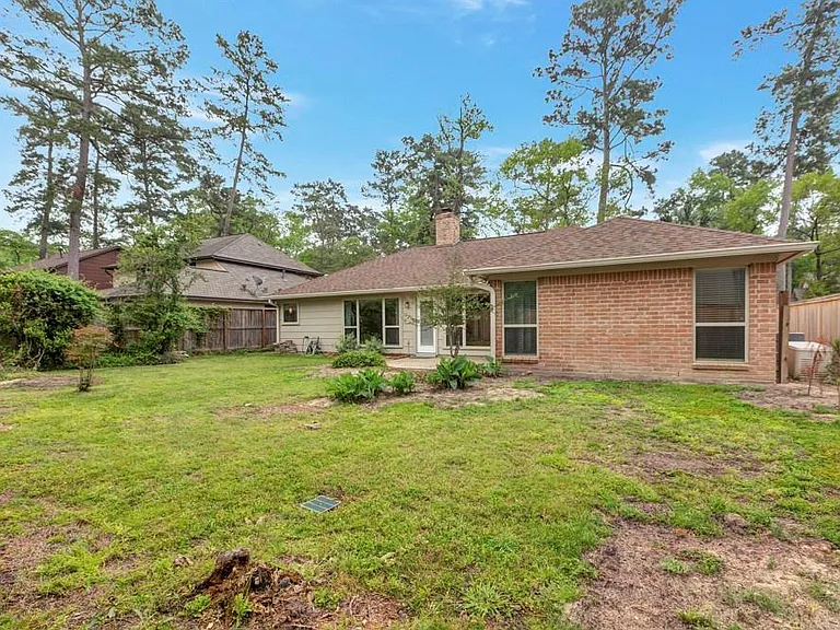 17 Wishbonebush Rd — Photo 35