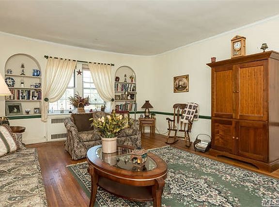5th image of 26 Hamilton Pl APT K