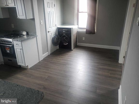 2nd image of 119 W Susquehanna Ave #D