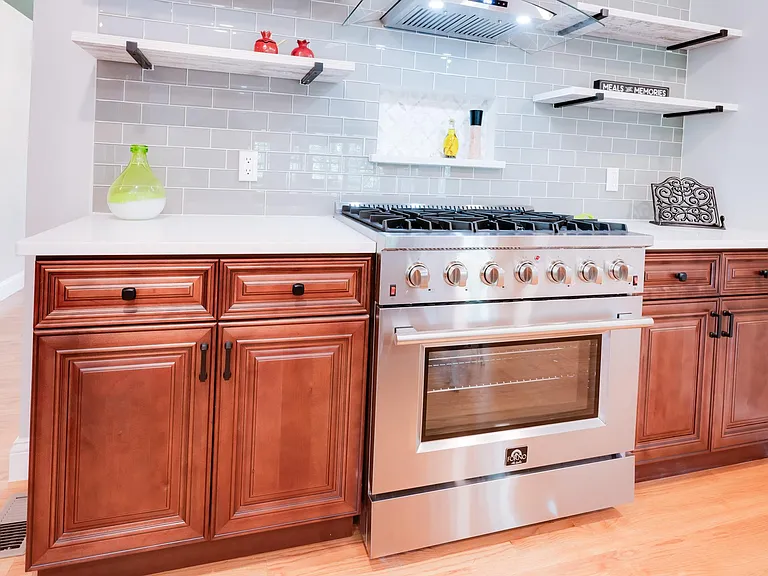 327 Royal Village Dr — Photo 21