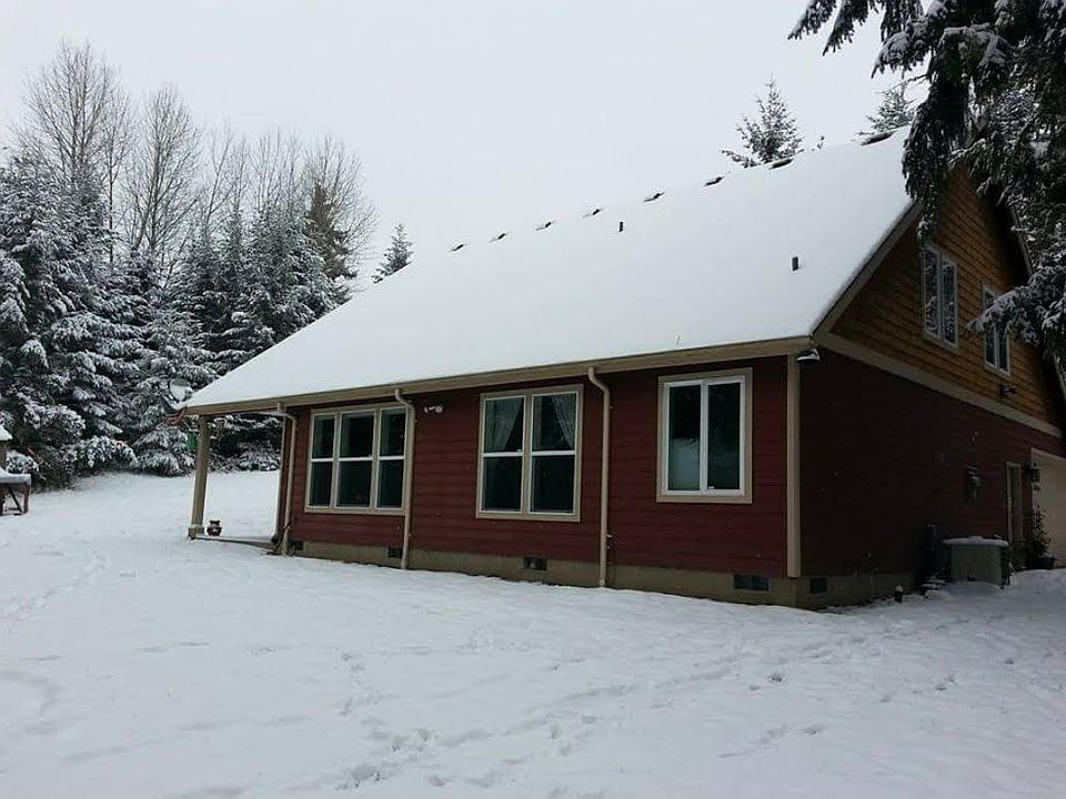 2nd image of 939 Gale St SW