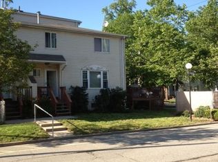 292 Sprague Ave, Staten Island, NY 10307