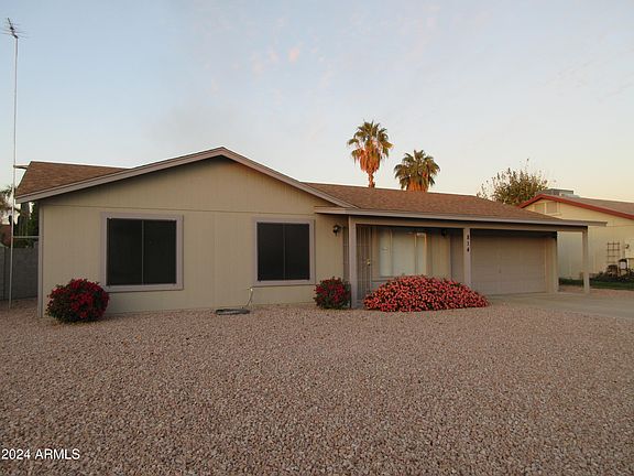 3rd image of 814 W HONONEGH Drive