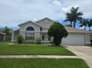 838 Honolulu Woods Ln, Orlando, FL 32824