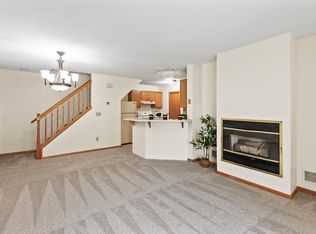 4102 Durham Ct #120, Saint Paul, MN 55122