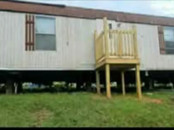 (undisclosed Address), Axton, VA 24054