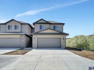8201 Ventura Pl, Lincoln, NE 68505