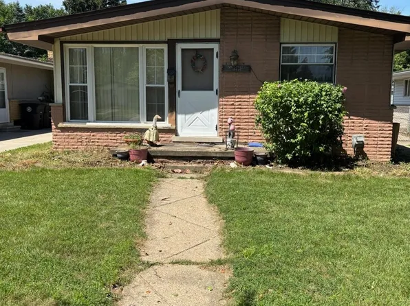 18949 Gillman St, Livonia, MI 48152