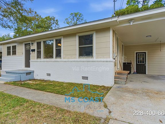 3rd image of 3713 Belmede Dr