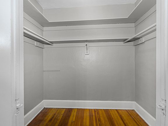 5th image of 124 Live Oak Ave #19