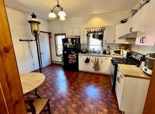 153 Cherry St #A2, Cambridge, MA 02139