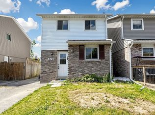 424 Chaleur Ave, Oshawa, ON L1J6N7