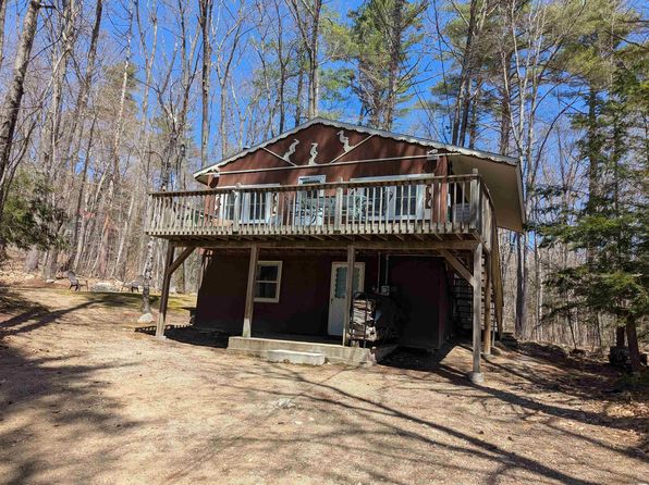 30 Middle Shore Dr, Madison, NH 03849