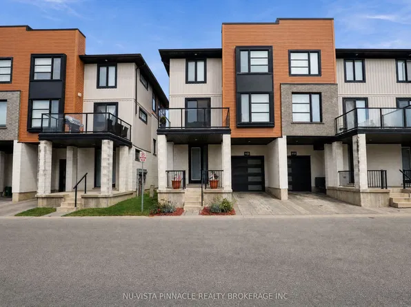 960 West Village Sq, London, ON N6H 0J7