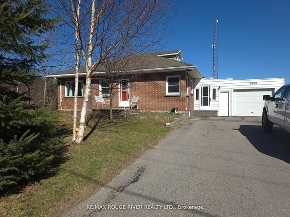 3989 McIntosh St, Hamilton, ON K9A 4J9