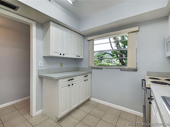 4th image of 1900 S Kanner Hwy APT 7-103