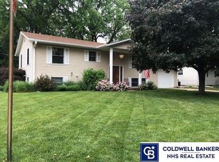 1 Belmont Dr, York, NE 68467
