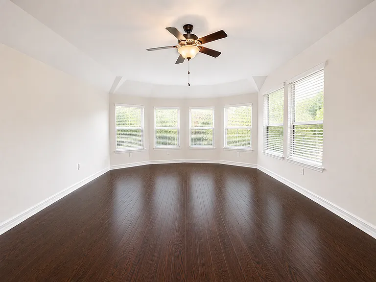 1501 Millican Ln — Photo 9