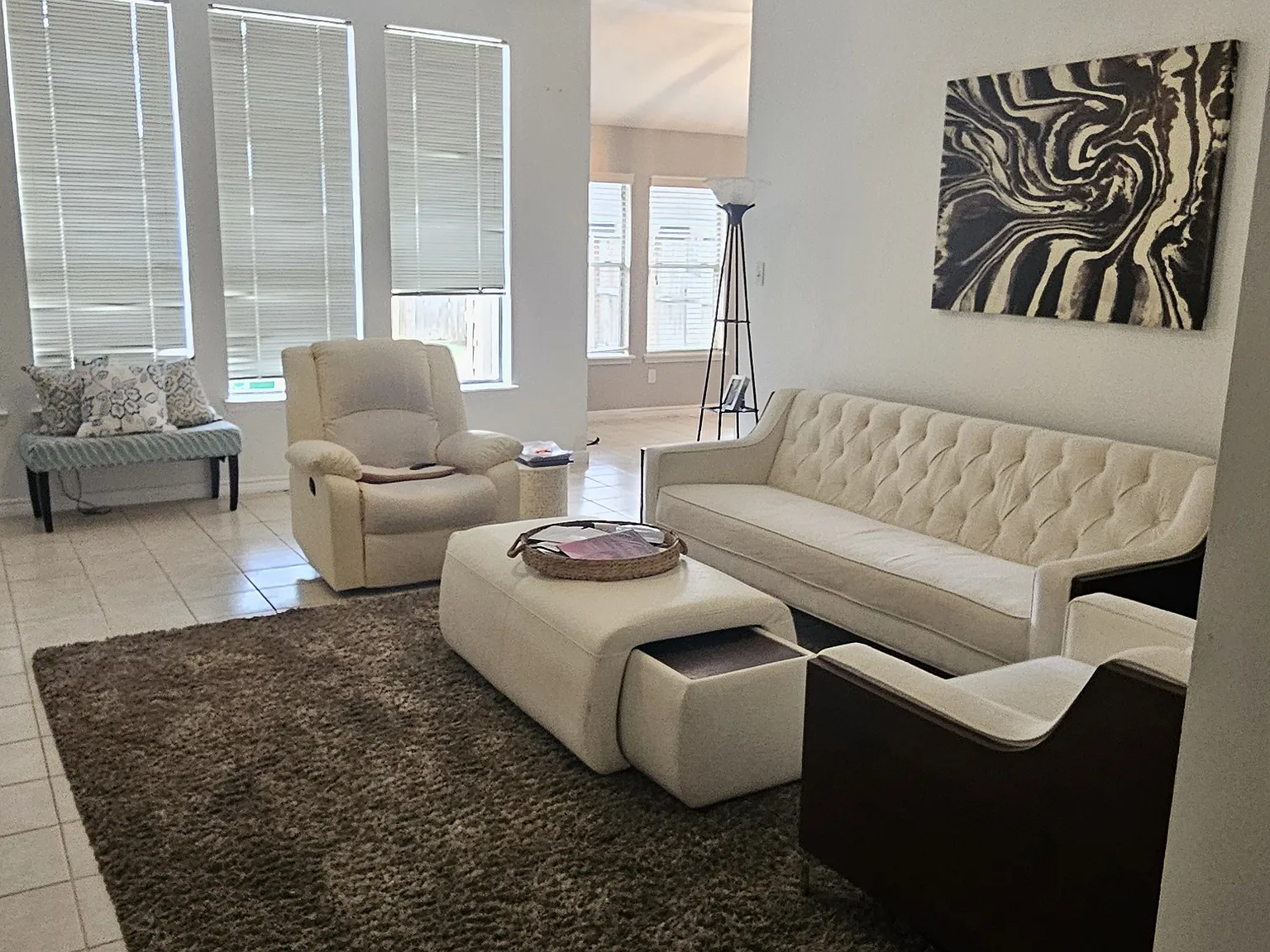 1711 Glacier Blue Dr — Photo 2