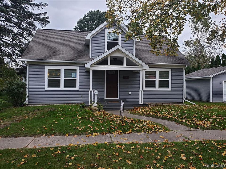 117 N Elm St, Howell, MI 48843 Zillow